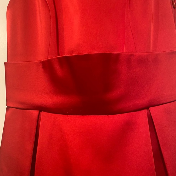 Dress - Picture 2 of 6